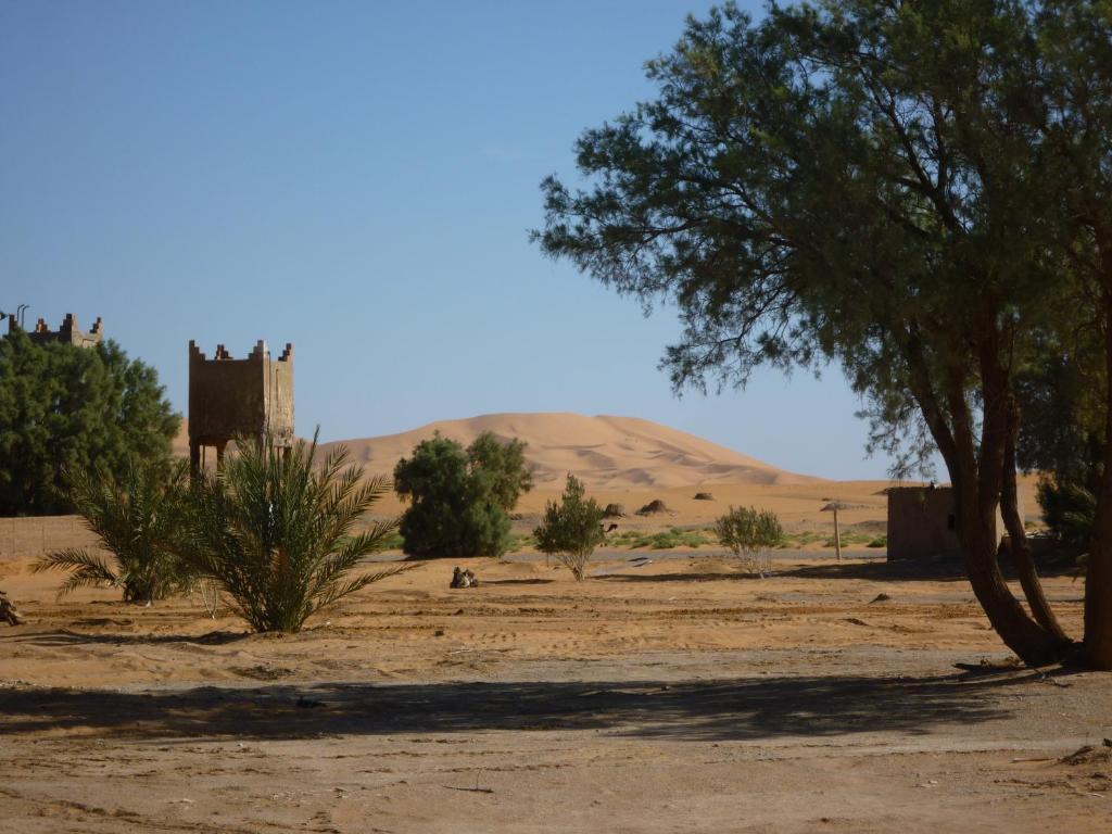 Auberge Africa Merzouga Bagian luar foto