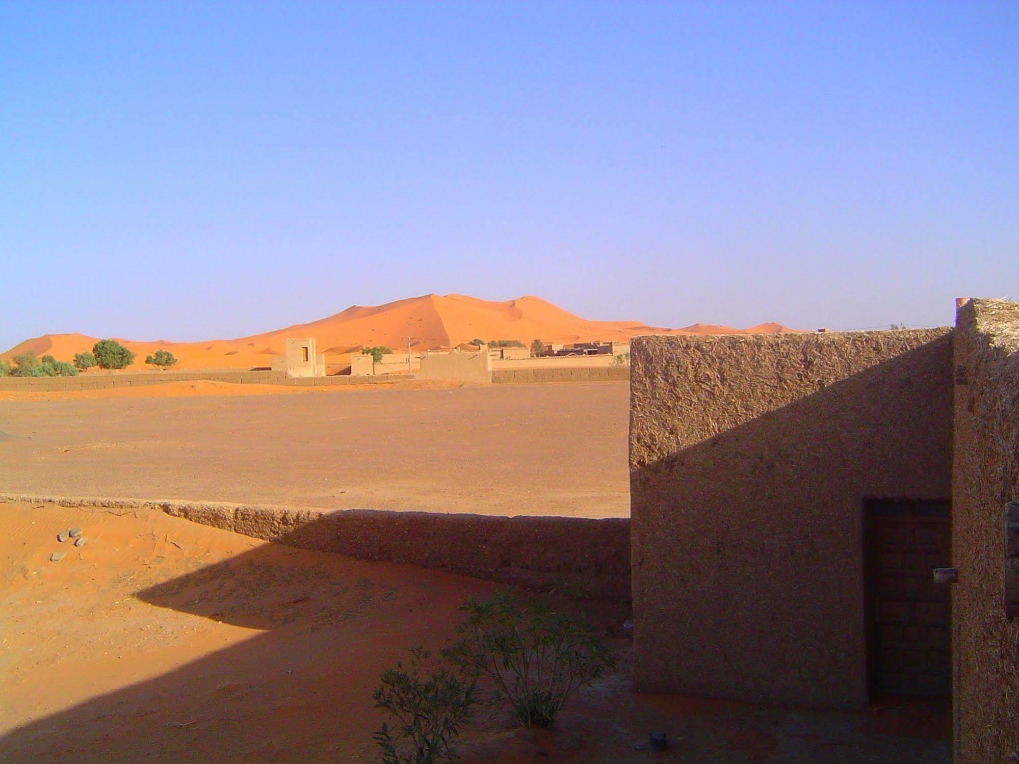 Auberge Africa Merzouga Bagian luar foto