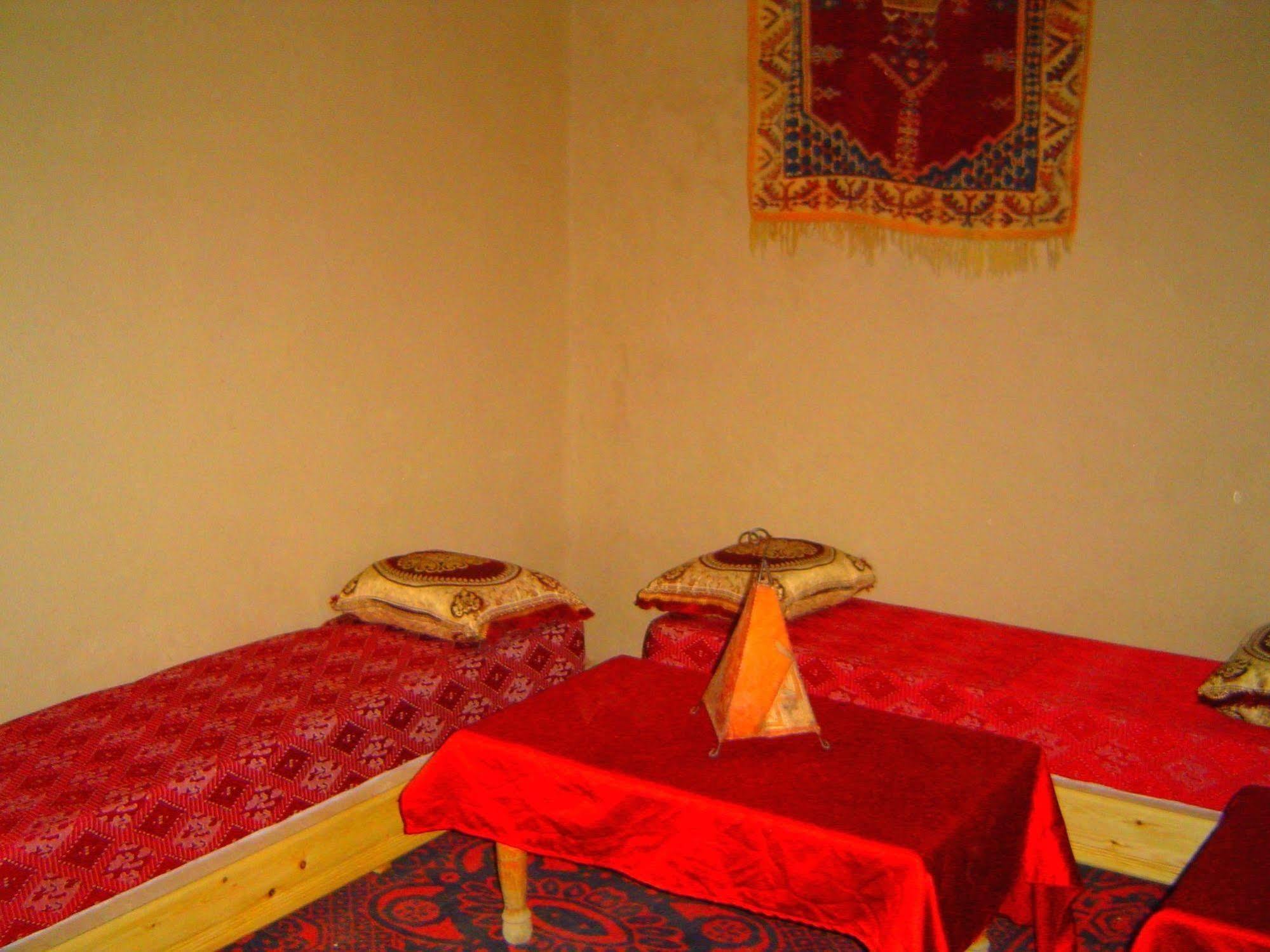 Auberge Africa Merzouga Bagian luar foto